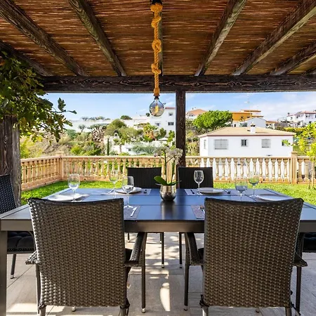 Casa Pergola * Benajarafe